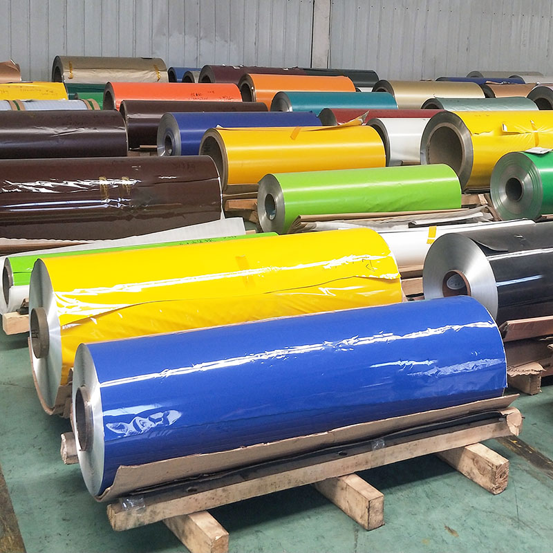 ¿Puede el diseño ultra delgado de paneles compuestos de aluminio romper el límite de carga de las paredes de la cortina de construcción?